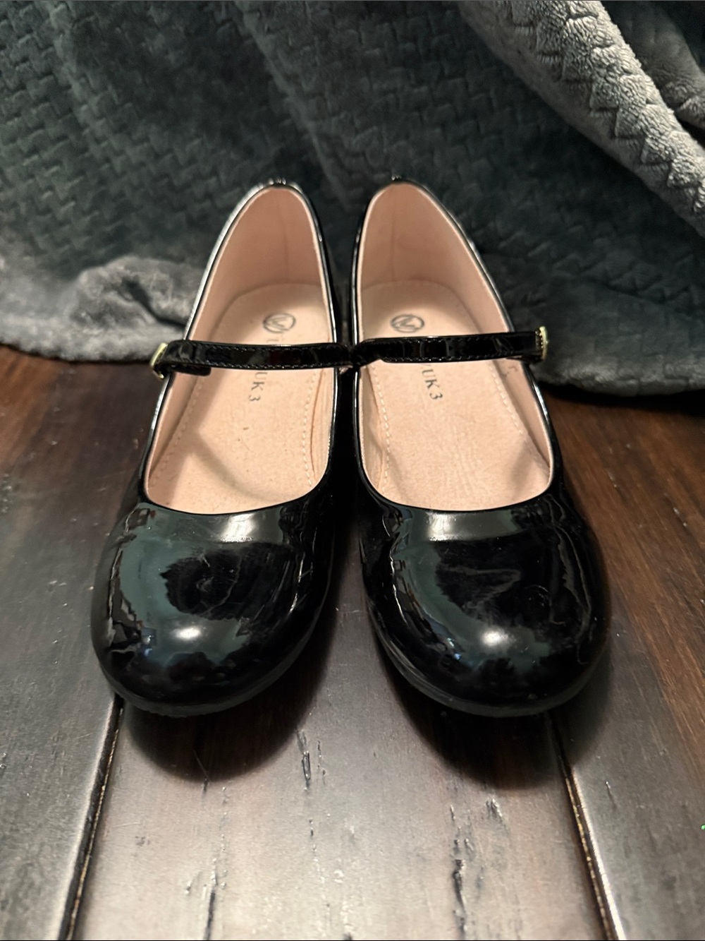 Charles David Girls Black Patent Mary Jane Shoes